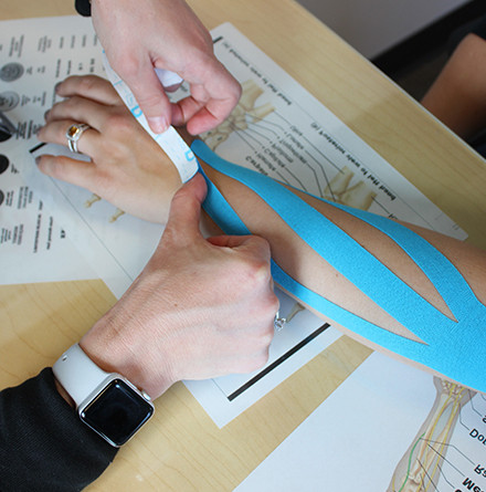 Image for Hand Kinesio Taping 